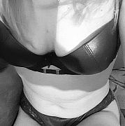 Ruby123 - žena, 38 let, Poznań