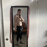Adrian819 - mężczyzna, 25 lat, Gdynia
