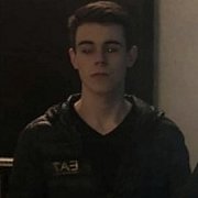 Igorek48 - mężczyzna, 22 lat, Warszawa