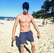 KoNiO6969 - mężczyzna, 21 lat, Oleśnica