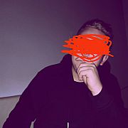 Wujjjjkssd - mężczyzna, 23 lat, Poznań