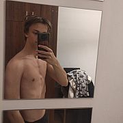 MacieY02 - man, 22 years, Warszawa