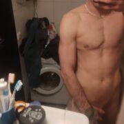 KamilGh83
