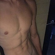 Arek18bi - mężczyzna, 21 lat, Wrocław