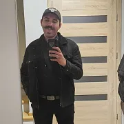 MlodyRealny0