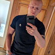 MloDY48