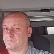 Ffffffhgffhh - mężczyzna, 44 lat, Radom