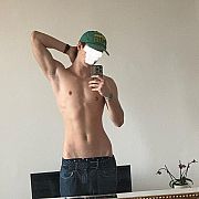 TymonJ - mężczyzna, 21 lat, Warszawa
