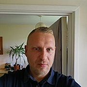 Robski77 - mężczyzna, 43 lat, London