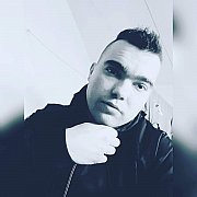 Ron23 - mężczyzna, 28 lat, Warszawa