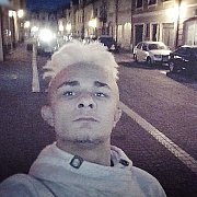 Oskarek21 - mężczyzna, 21 lat, Łowicz