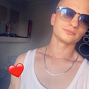 Krzysztow69 - чоловік, 24 років, Poznań