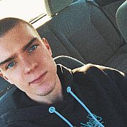 Krzyyysiek - mężczyzna, 24 lat, Jarocin