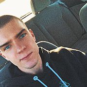 Krzyyysiek - mężczyzna, 24 lat, Jarocin