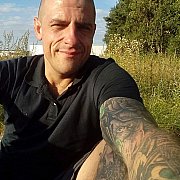 B410 - mężczyzna, 40 lat, Zielona Góra