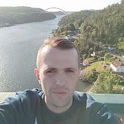 K9006 - mężczyzna, 35 lat, Tarnów