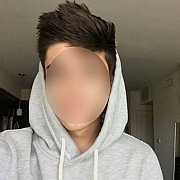 SzukamSugarMommy2003