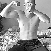 Sasha00000000 - mężczyzna, 23 lat, Warszawa