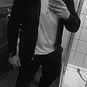 Robertossss - mężczyzna, 27 lat, Gliwice