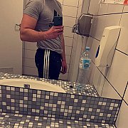 Tonyymontana - mężczyzna, 22 lat, Katowice