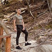 Pitekkk33 - mężczyzna, 21 lat, Rzeszów