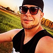 Mistrz5544 - mężczyzna, 28 lat, Biały Bór