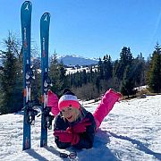 Uleglalisica - kobieta, 28 lat, Ski