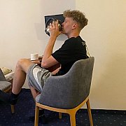 BlueBlond1 - mężczyzna, 20 lat, Katowice