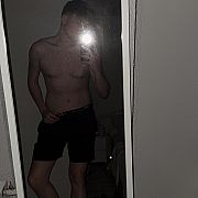 Mlody23kr - mężczyzna, 25 lat, Warszawa