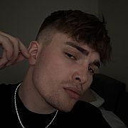 Mlody23kr - чоловік, 25 років, Warszawa