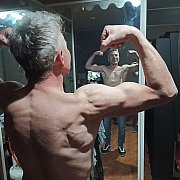 Piotrkotek - mężczyzna, 56 lat, Uniejów