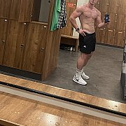 Tom1999 - mężczyzna, 26 lat, Warszawa