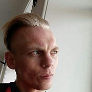 CzapaWWA - mężczyzna, 28 lat, Warszawa