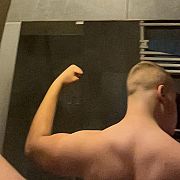 Mlody1ziom - mężczyzna, 20 lat, Koszalin