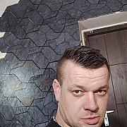 1987Dusza - mężczyzna, 37 lat, Toruń