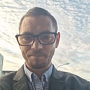 Adamg1983