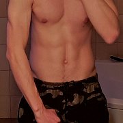 Kuf69 - mężczyzna, 22 lat, Kraków