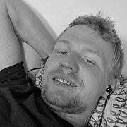 Przystojniak043 - mann, 28 Jahre, Katowice