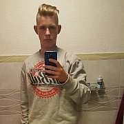 Mam22CmSzczescia - mężczyzna, 23 lat, Legnica