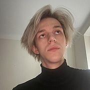 James0910 - mężczyzna, 22 lat, Łódź