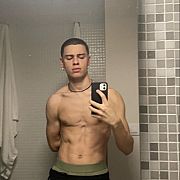 Bartek4962 - mężczyzna, 21 lat, Lubaczów