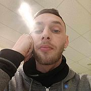 David420 - mężczyzna, 32 lat, Wągrowiec