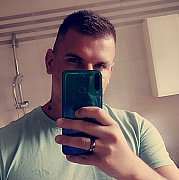 Jaros96 - mężczyzna, 29 lat, Bobowa
