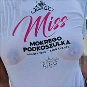 Ukoronowani - paar (frau 48 Jahre, mann 48 Jahre), Harstad