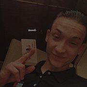 Lokiiiii435 - mężczyzna, 22 lat, Kraków