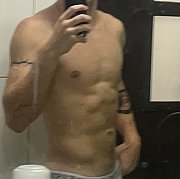 Tshake5 - mężczyzna, 22 lat, Kraków