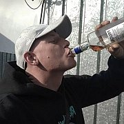 Grzesiekg50 - mężczyzna, 31 lat, Keflavík