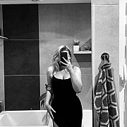 Emyblondi - женщина, 24 лет, Kraków