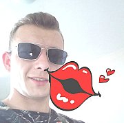 Damian19940 - muž, 31 let, Warszawa