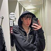 Michasmisiu - mężczyzna, 20 lat, Warszawa